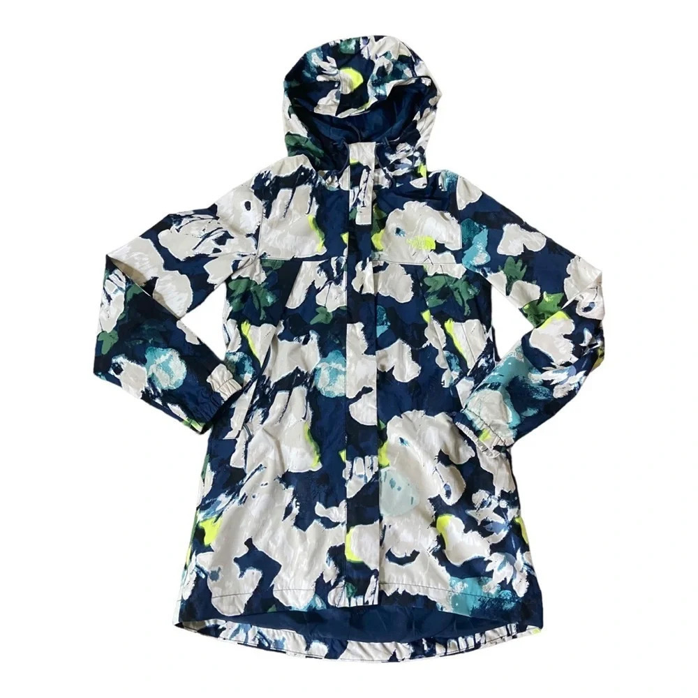 THE NORTH FACE Women's Plus Waterproof Antora Parka Casual Jacket